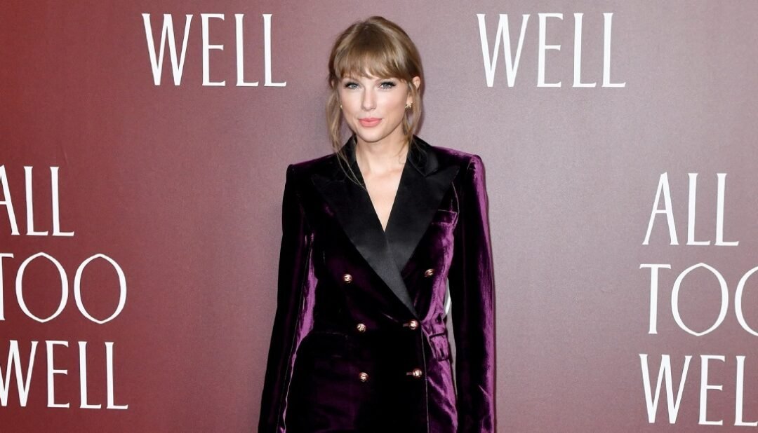 Taylor Swift song “All Too Well” debuts at #1 on the Billboard Hot 100