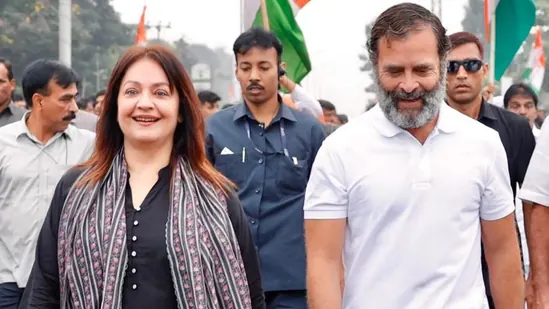 Here’s what Pooja Bhatt has reacted To BJP’s Claim That Actors Are Paid To Walk With Rahul Gandhi In Bharat Jodo Yatra :